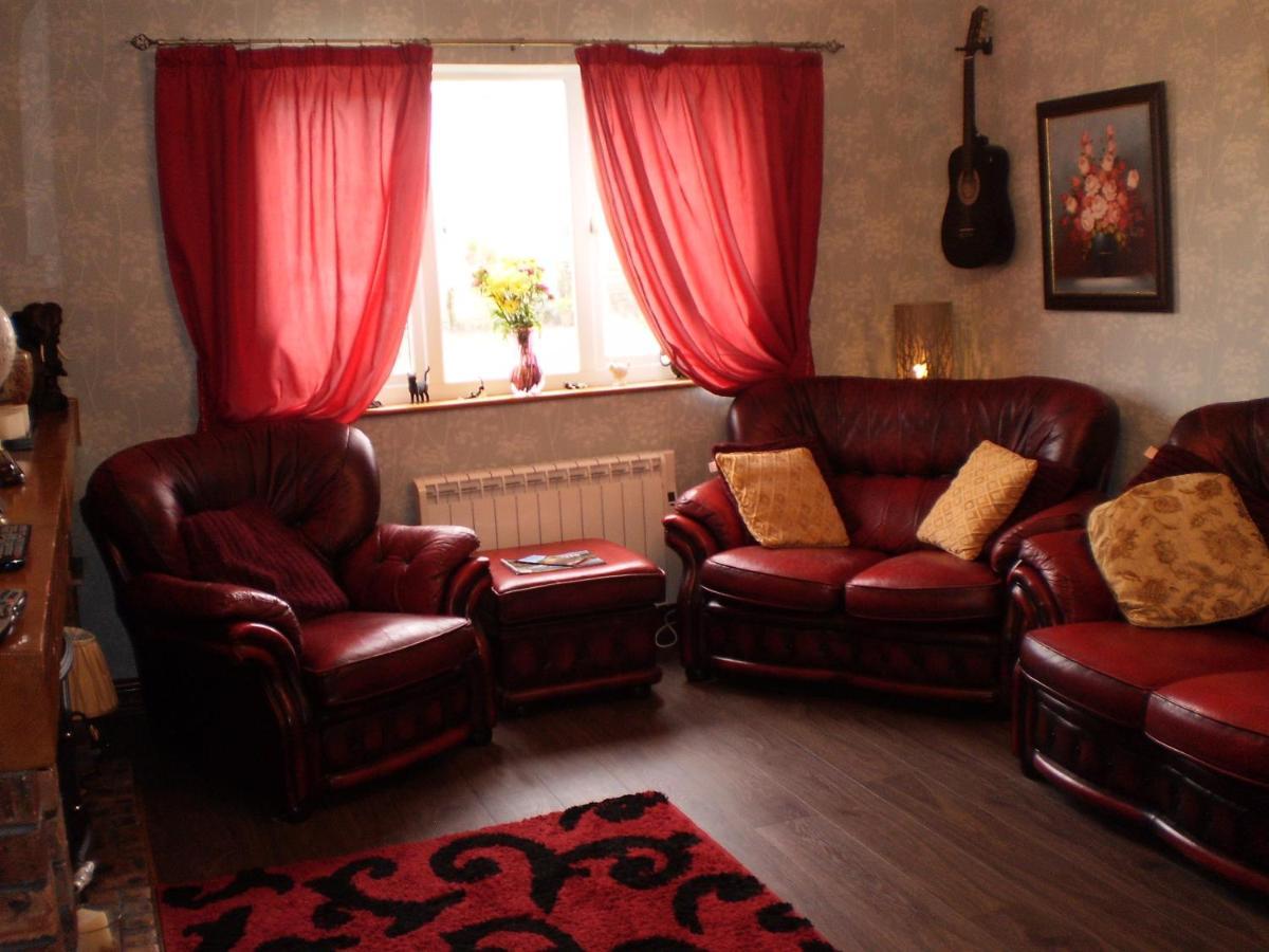 Sportsmans Lodge Bed And Breakfast Amlwch Εξωτερικό φωτογραφία